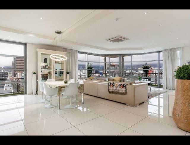 2 BEDROOM APARTMENT FOR SALE IN DE WATERKANT